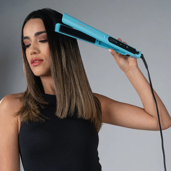 Conair  Plancha Alisadora de Cabello Cerámica Ácido Hialurónico, CS41DAL - Imagen 2
