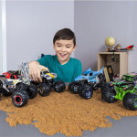 Monster Jam - Camión monstruo oficial Aftershock – Aftershock Collector escala 1:24 – Llantas cromadas y neumáticos BKT para uso en todos los sets de juego, coleccionable para fanáticos y - Imagen 4